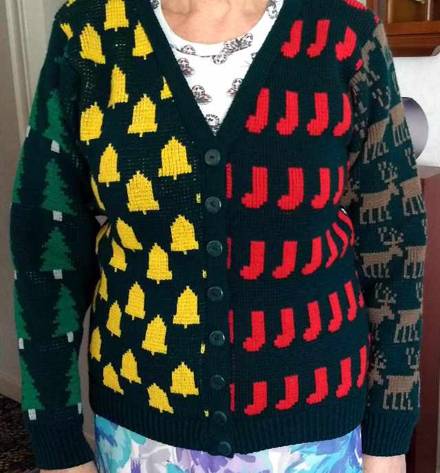 Frontof 2020 Christmas cardigan